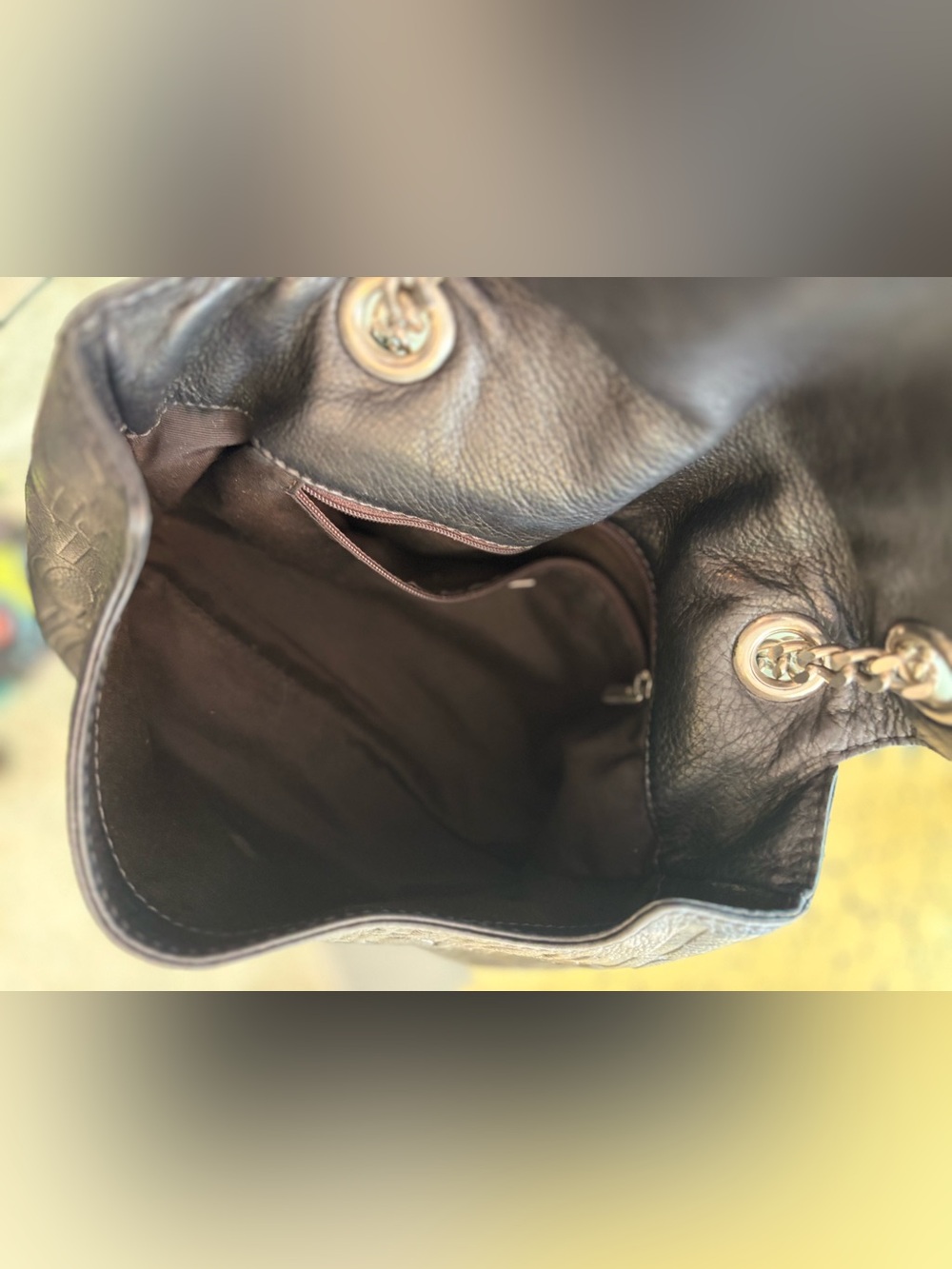 CAROLINA HERRERA Black Audrey Logo Embossed Shoulder Bag! BOW ACCENT. Silver HW - Picture 9 of 13